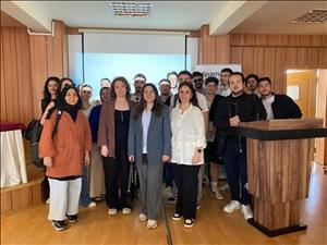 Birleşik Yazılım Yöneticisi Meltem Berkyez tarafından öğrencilerimize ERP süreçleri hakkında bilgi verildi 